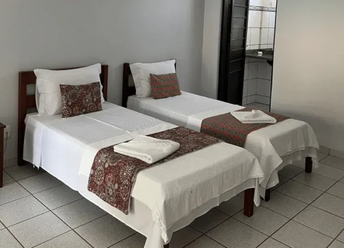 Quarto Duplo Solteiro - Pousada Águas Quentes